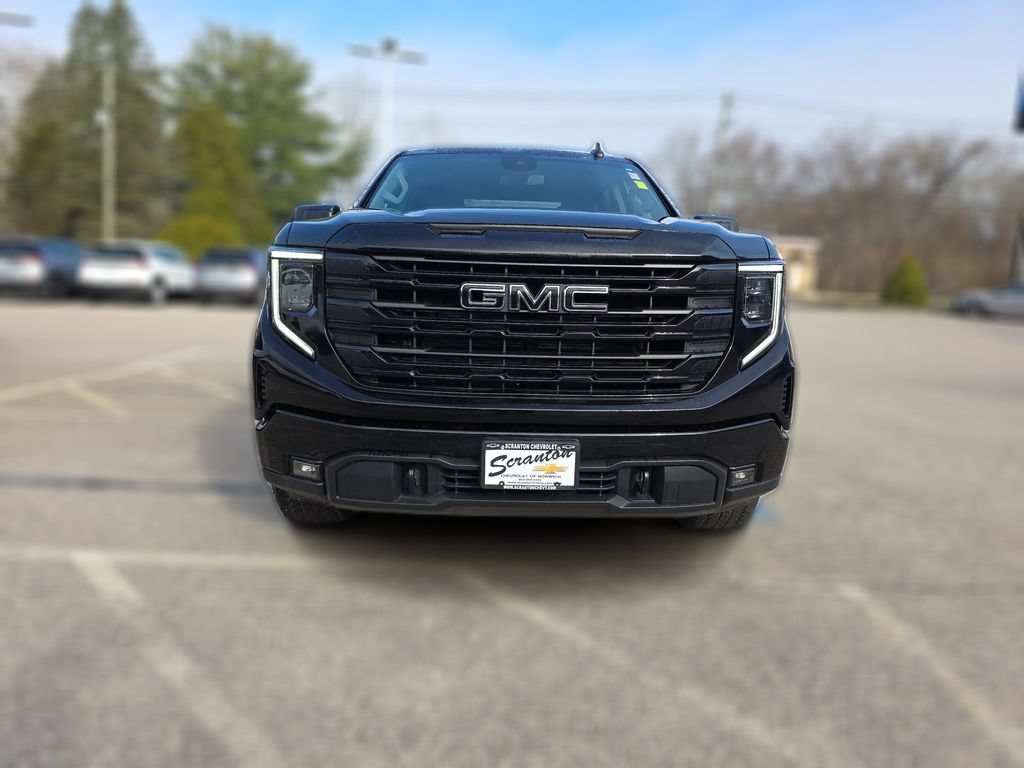 Certified 2022 GMC Sierra 1500 Elevation w/ LPO, Elevation Black Package AWD/4WD image 21