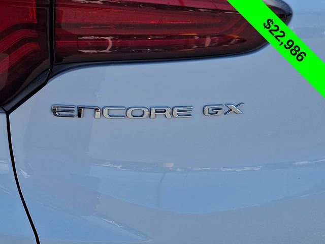 Used 2024 Buick Encore GX Sport Touring image 31