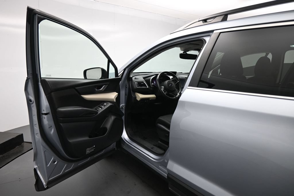 Used 2019 Subaru Ascent Premium AWD/4WD image 9