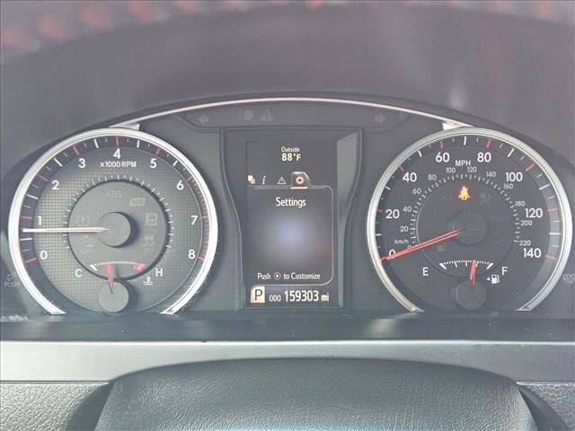 Used 2017 Toyota Camry SE image 10