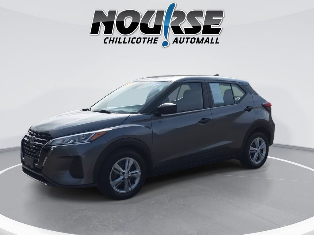 Used 2023 Nissan Kicks S FWD image 4