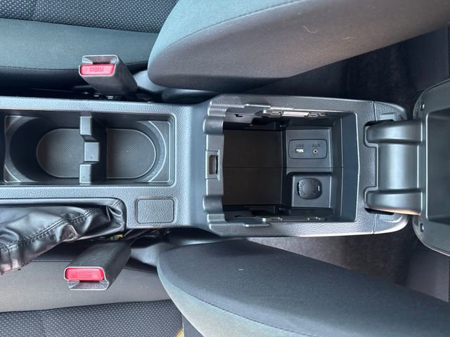 Used 2017 Subaru Crosstrek 2.0i AWD/4WD image 26