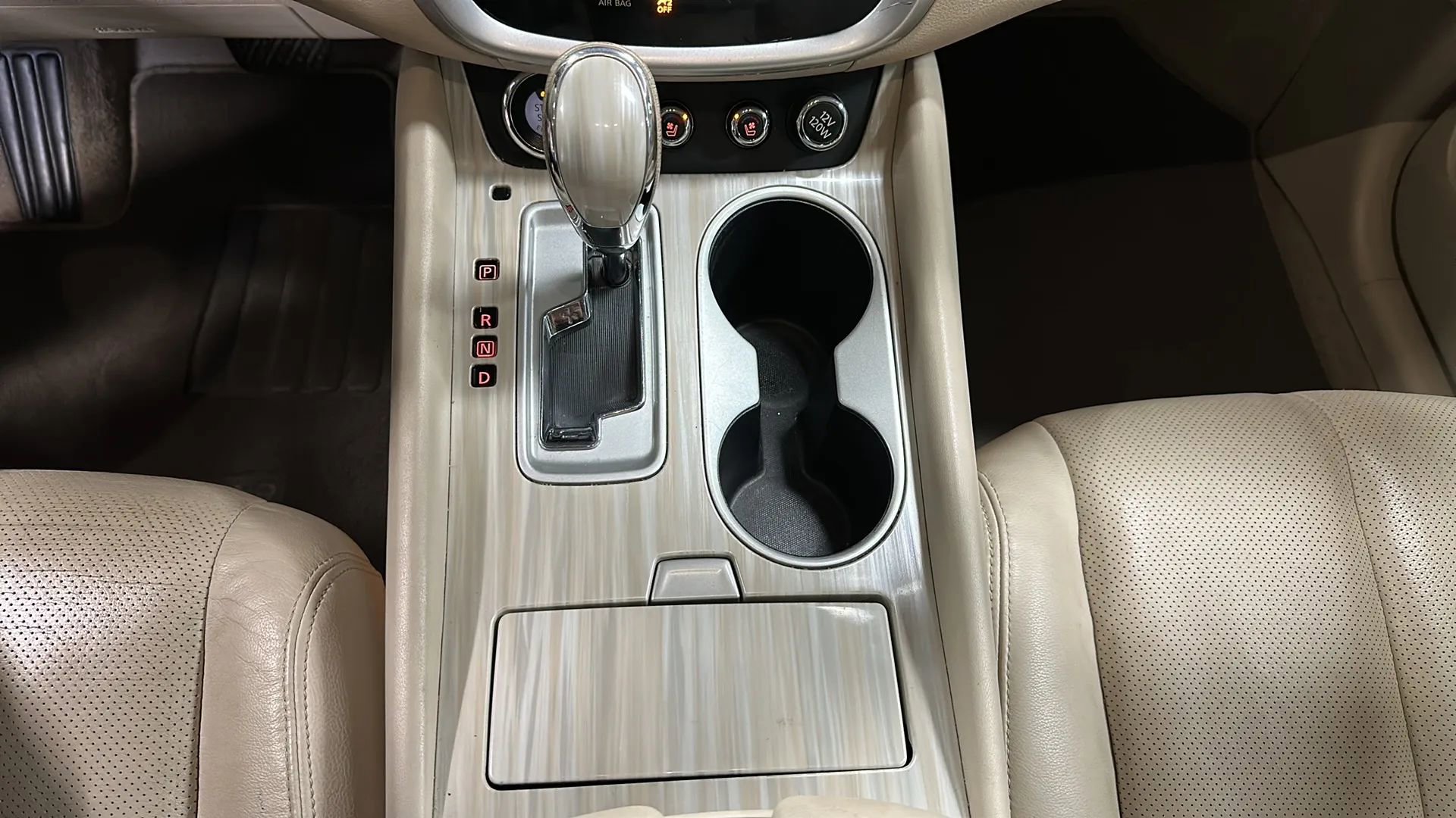 Used 2015 Nissan Murano Platinum w/ Platinum Technology Package image 25