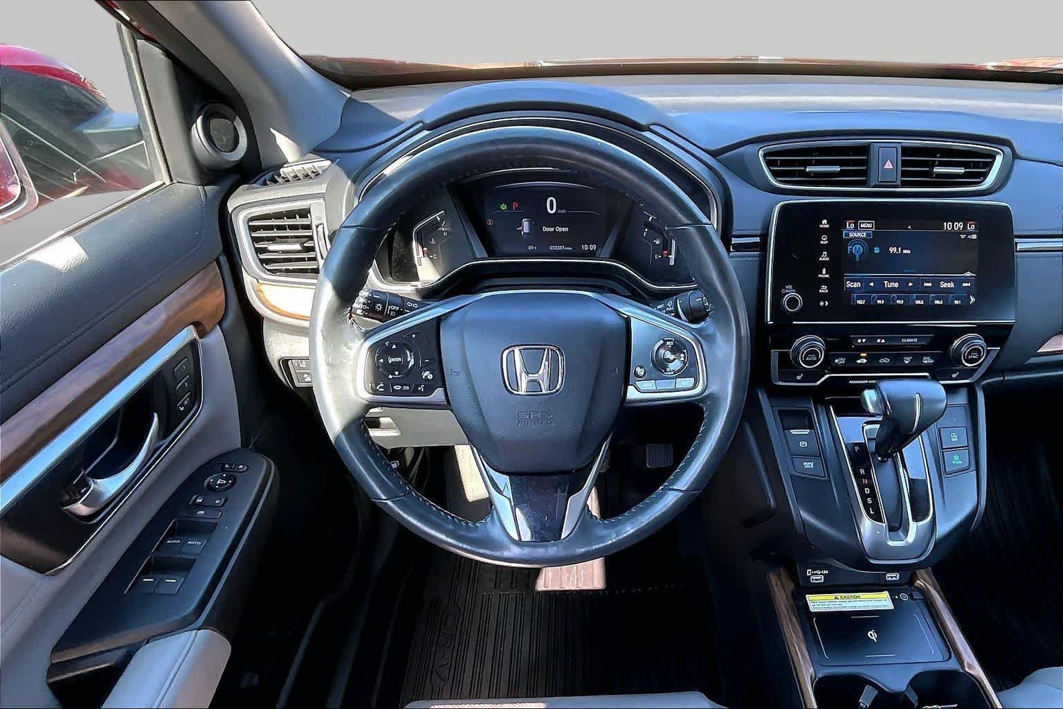 Used 2020 Honda CR-V Touring image 6