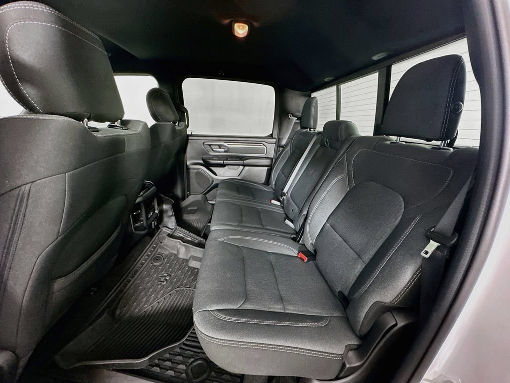 Used 2021 RAM 1500 Big Horn AWD/4WD image 32