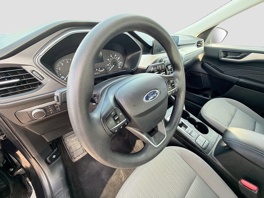 Used 2022 Ford Escape S AWD/4WD image 10