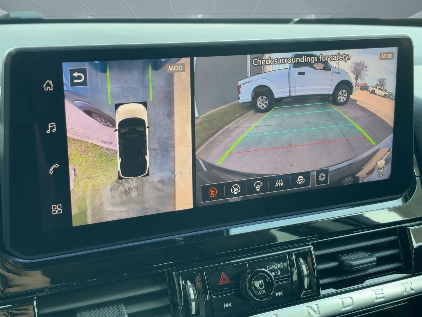 New 2026 Nissan Pathfinder Platinum image 23