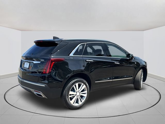 New 2025 Cadillac XT5 Premium Luxury FWD image 11