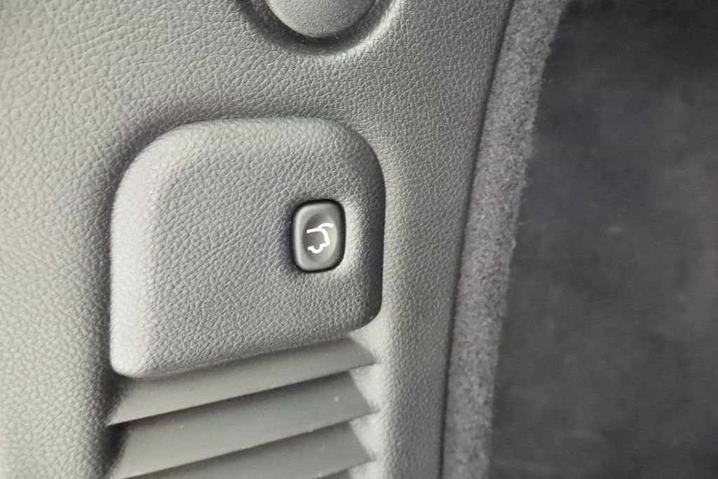 Certified 2024 Dodge Durango GT image 21