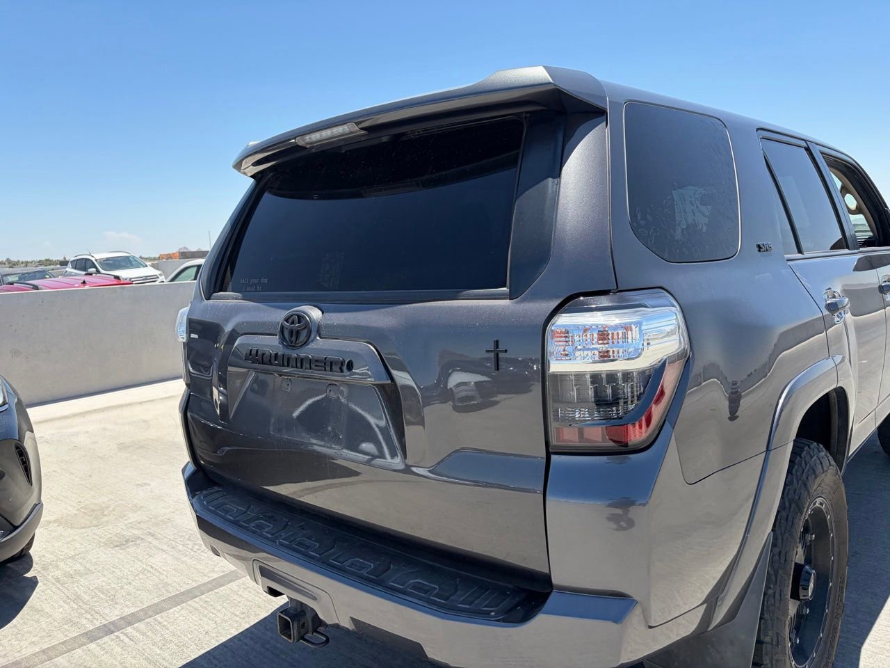 Used 2015 Toyota 4Runner SR5 Premium AWD/4WD image 4