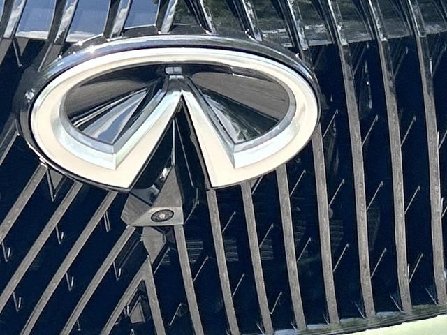 New 2027 INFINITI QX60 Luxe w/ Cargo Package FWD image 11