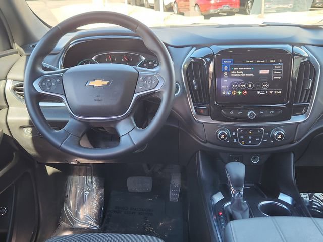 Used 2023 Chevrolet Traverse LT AWD/4WD image 15