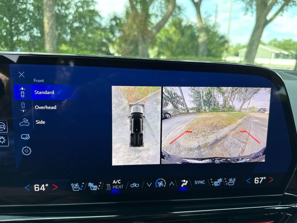 Used 2025 Chevrolet Silverado EV RST AWD/4WD image 43
