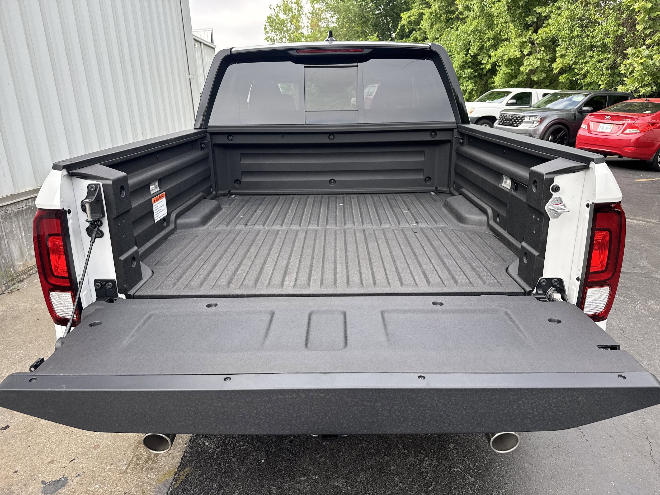 New 2026 Honda Ridgeline Black Edition image 12