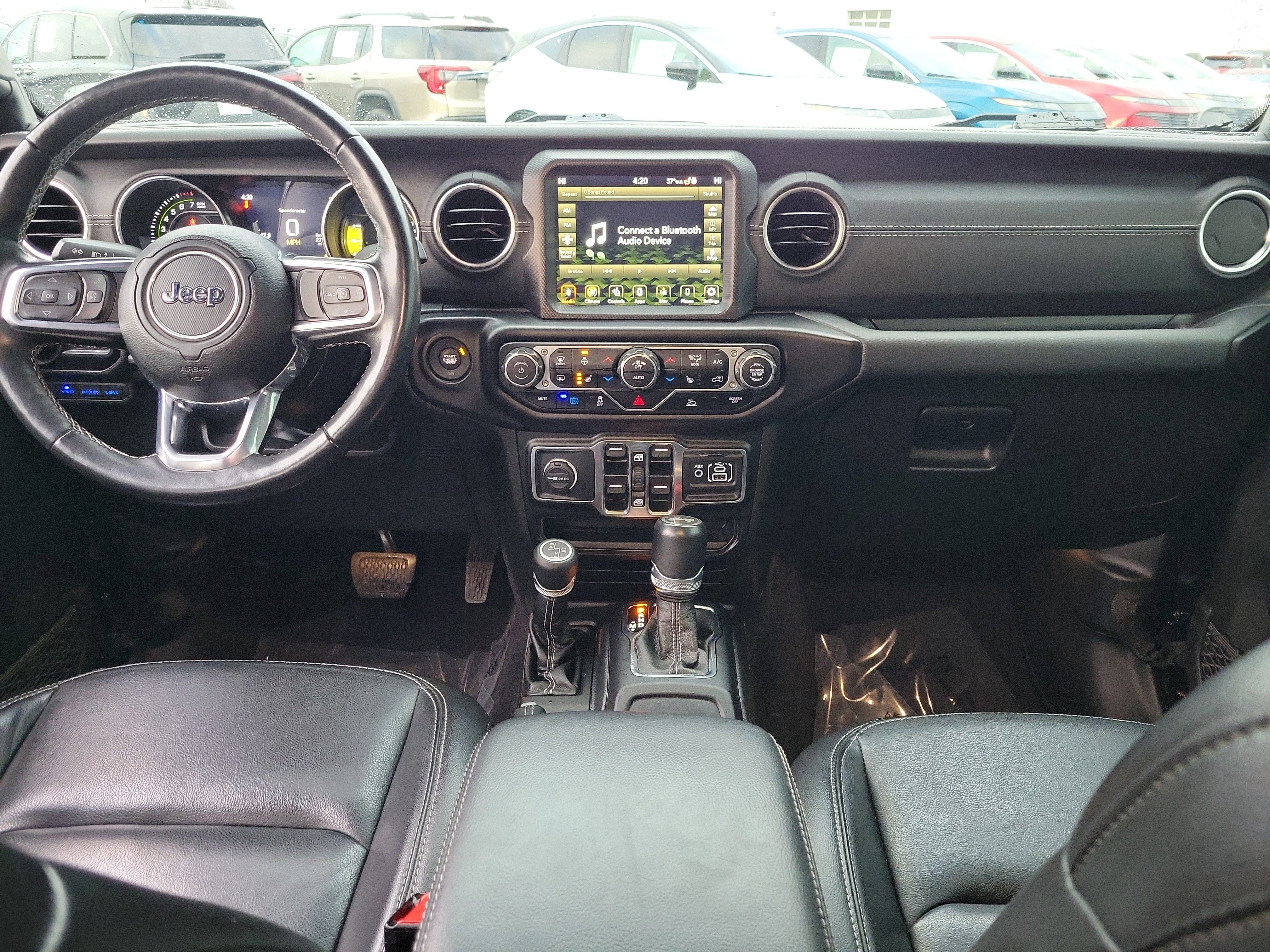 Used 2022 Jeep Wrangler Unlimited Sahara w/ Cold Weather Group image 9