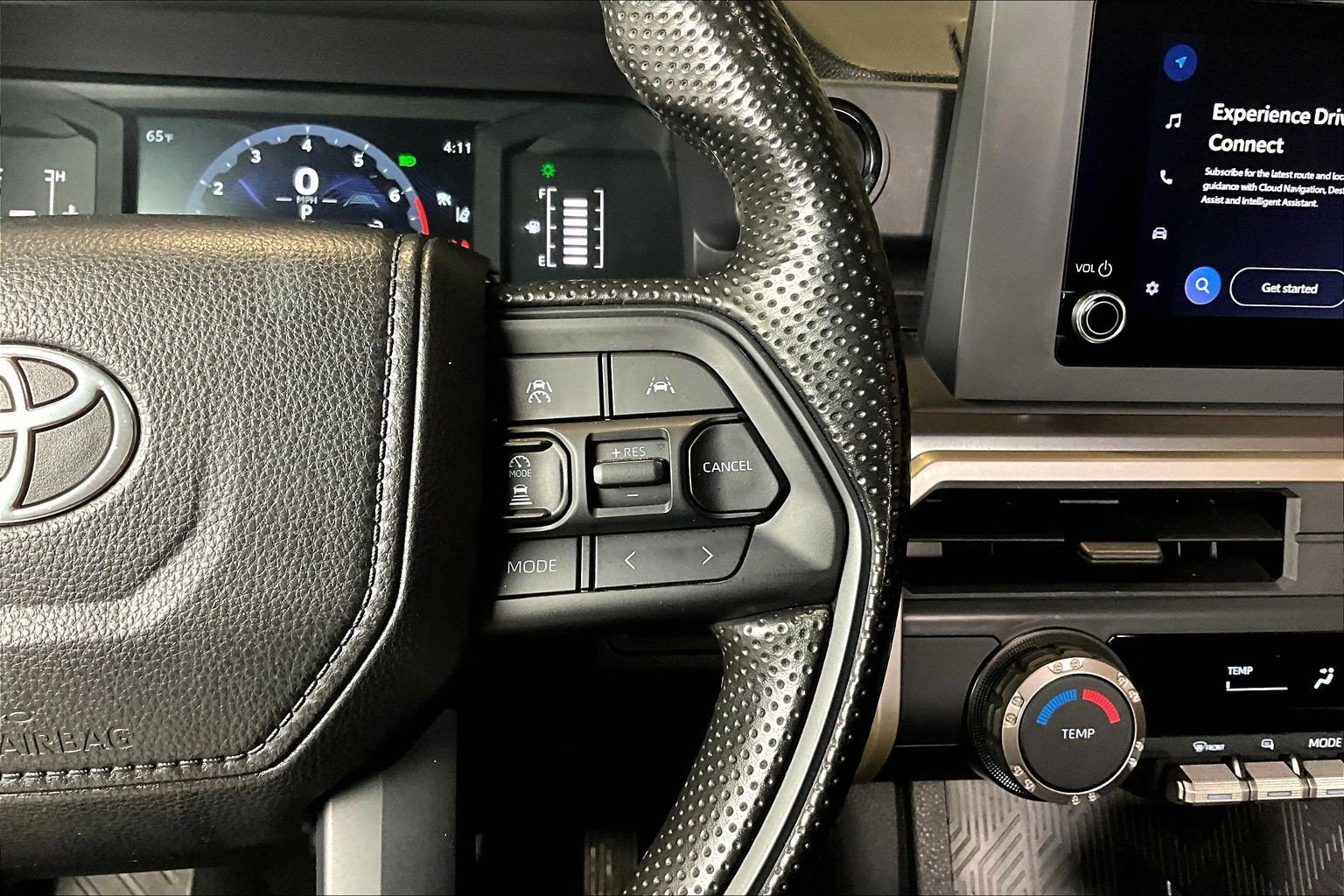 Used 2025 Toyota Tacoma SR5 AWD/4WD image 14