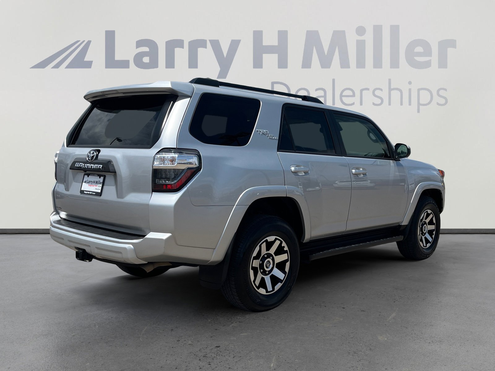 Used 2024 Toyota 4Runner TRD Off-Road image 5
