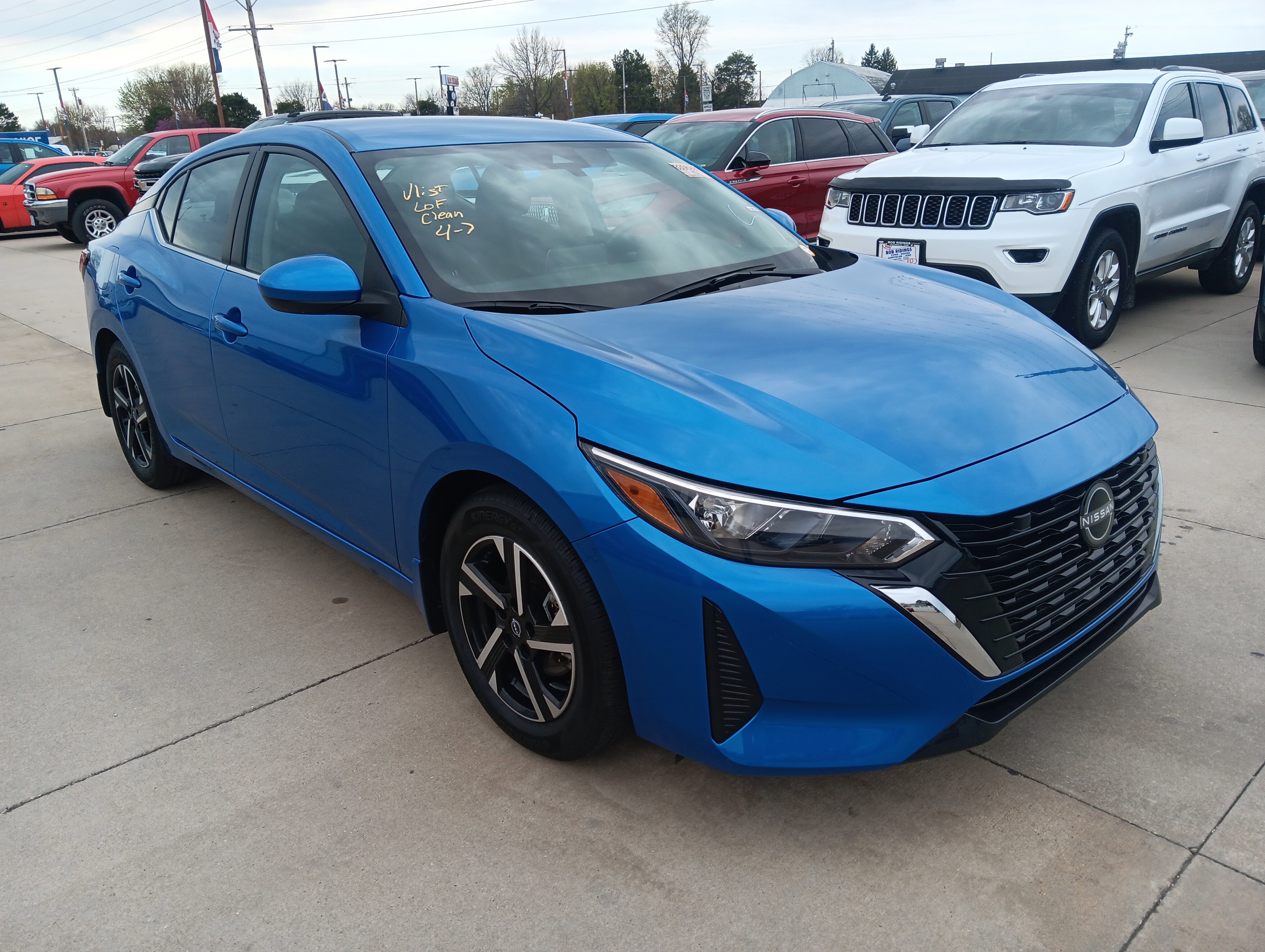 Used 2024 Nissan Sentra SV w/ All-Weather Package image 3