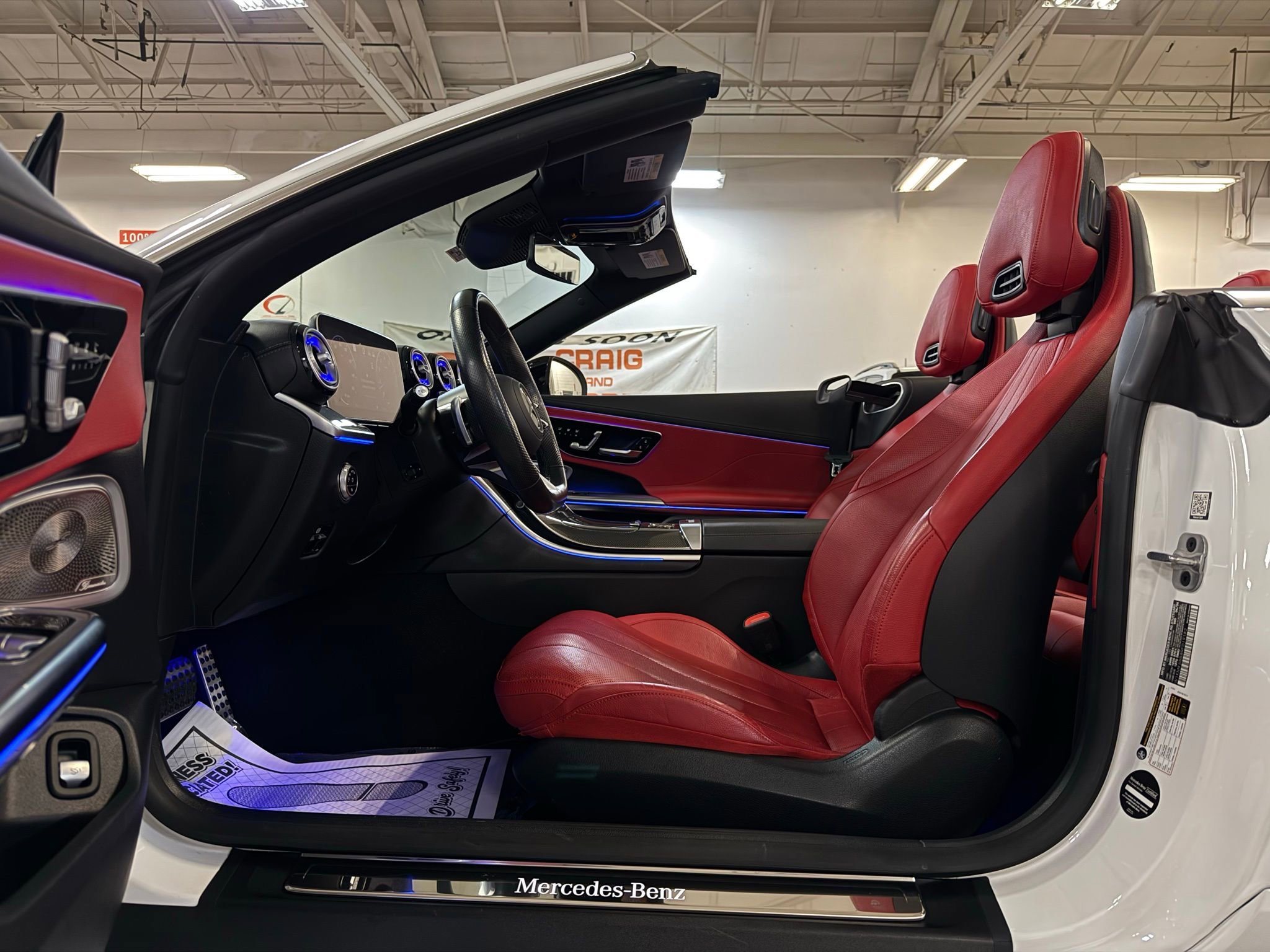 Used 2024 Mercedes-Benz CLE 450 4MATIC Cabriolet image 37