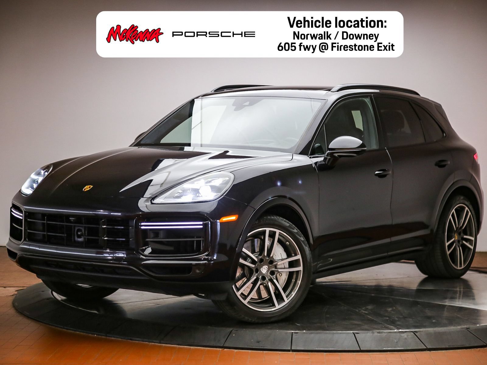 Certified 2020 Porsche Cayenne Turbo AWD/4WD image 1