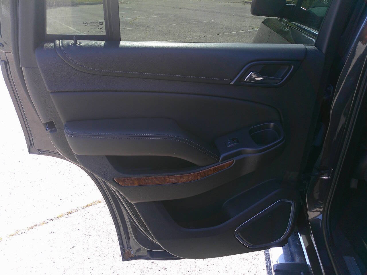 Used 2016 Chevrolet Tahoe LTZ image 12