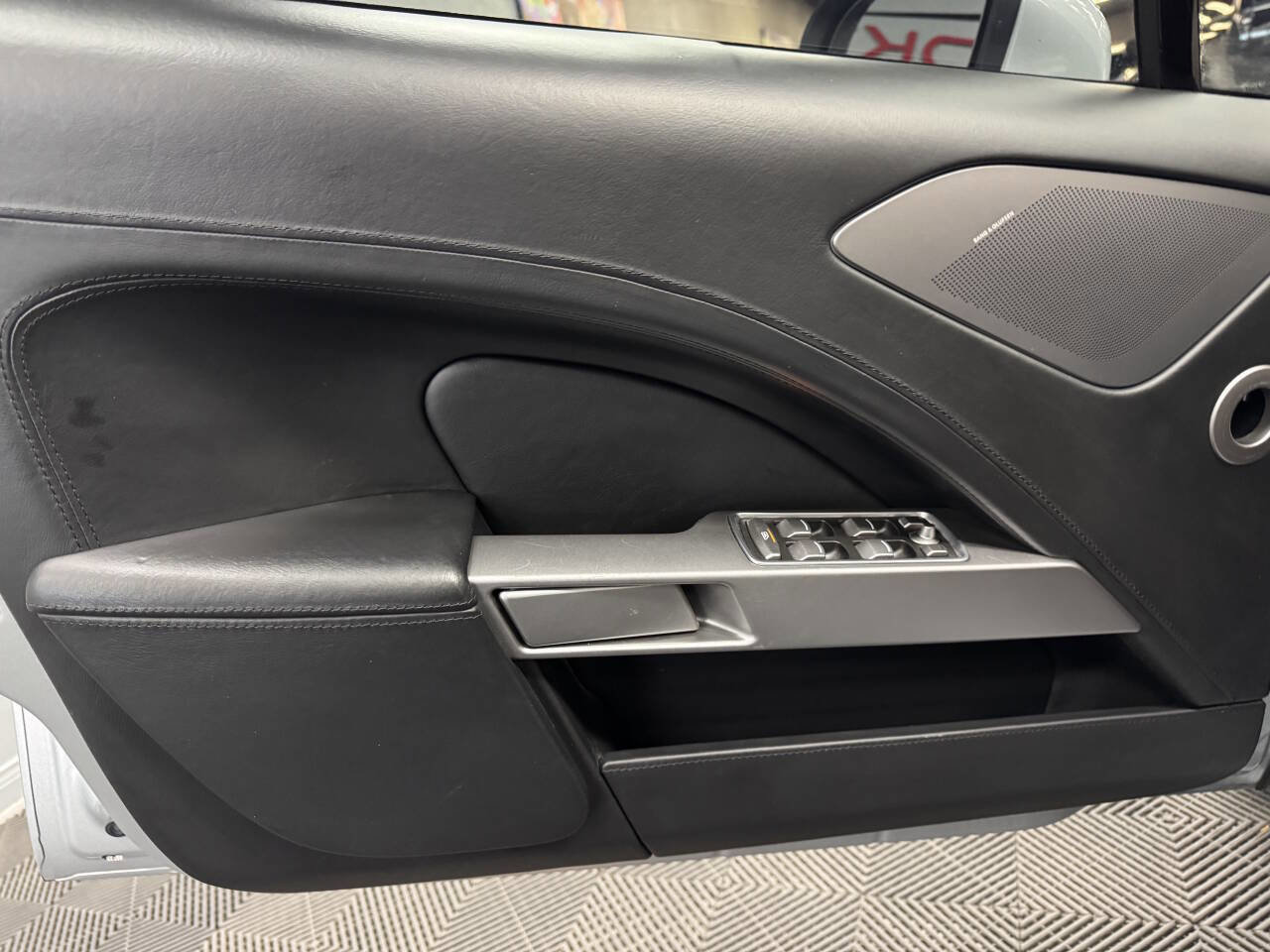 Used 2011 Aston Martin Rapide image 35