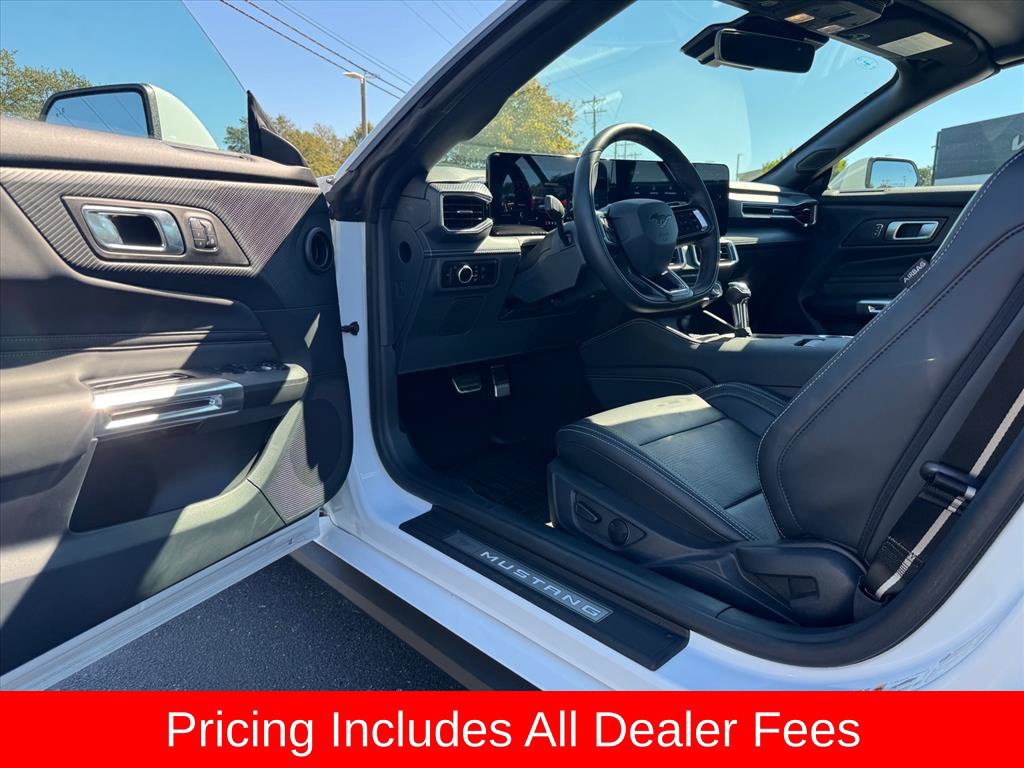 Used 2024 Ford Mustang GT Premium RWD image 13