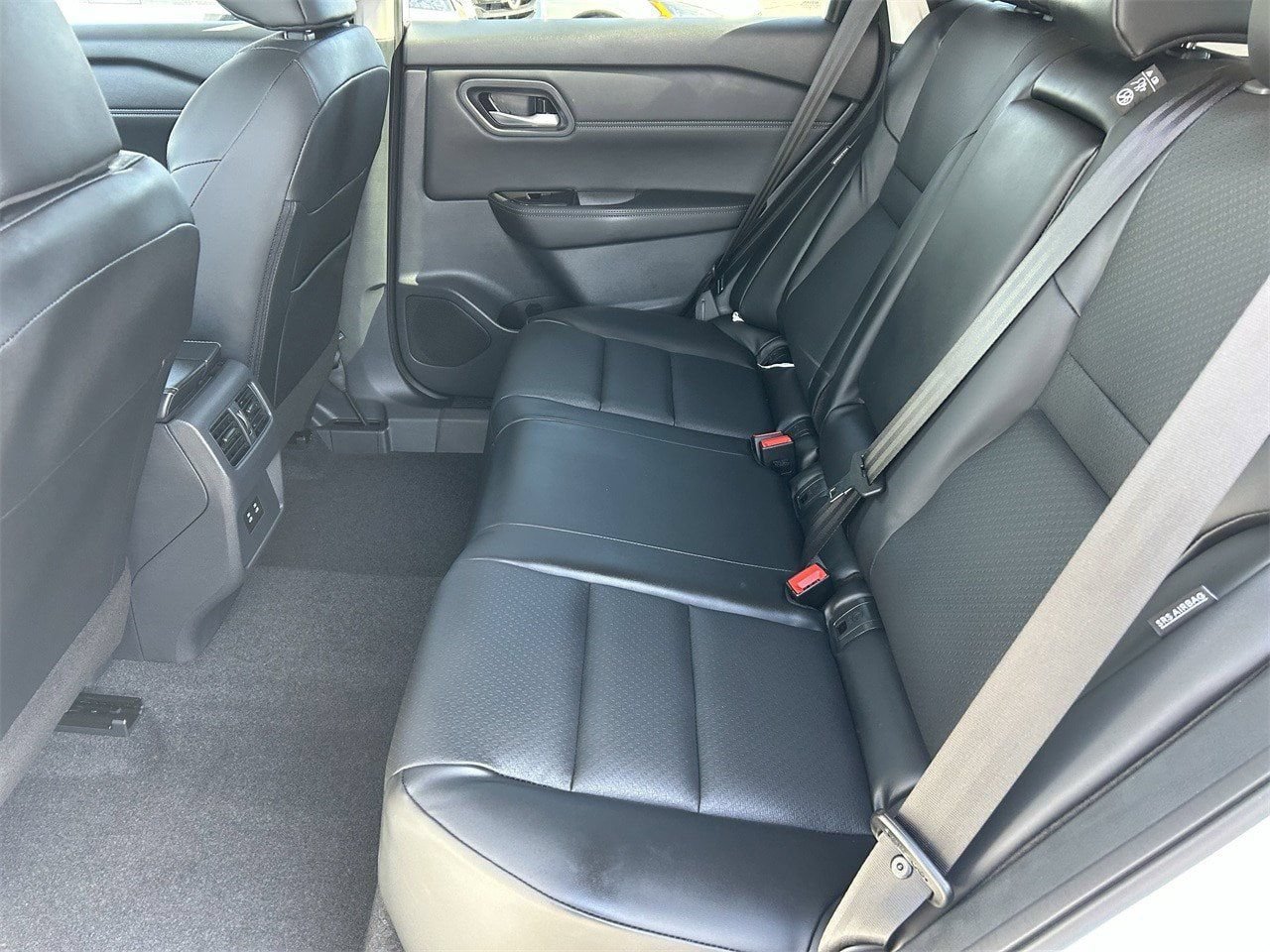 New 2026 Nissan Rogue Dark Armor FWD image 16