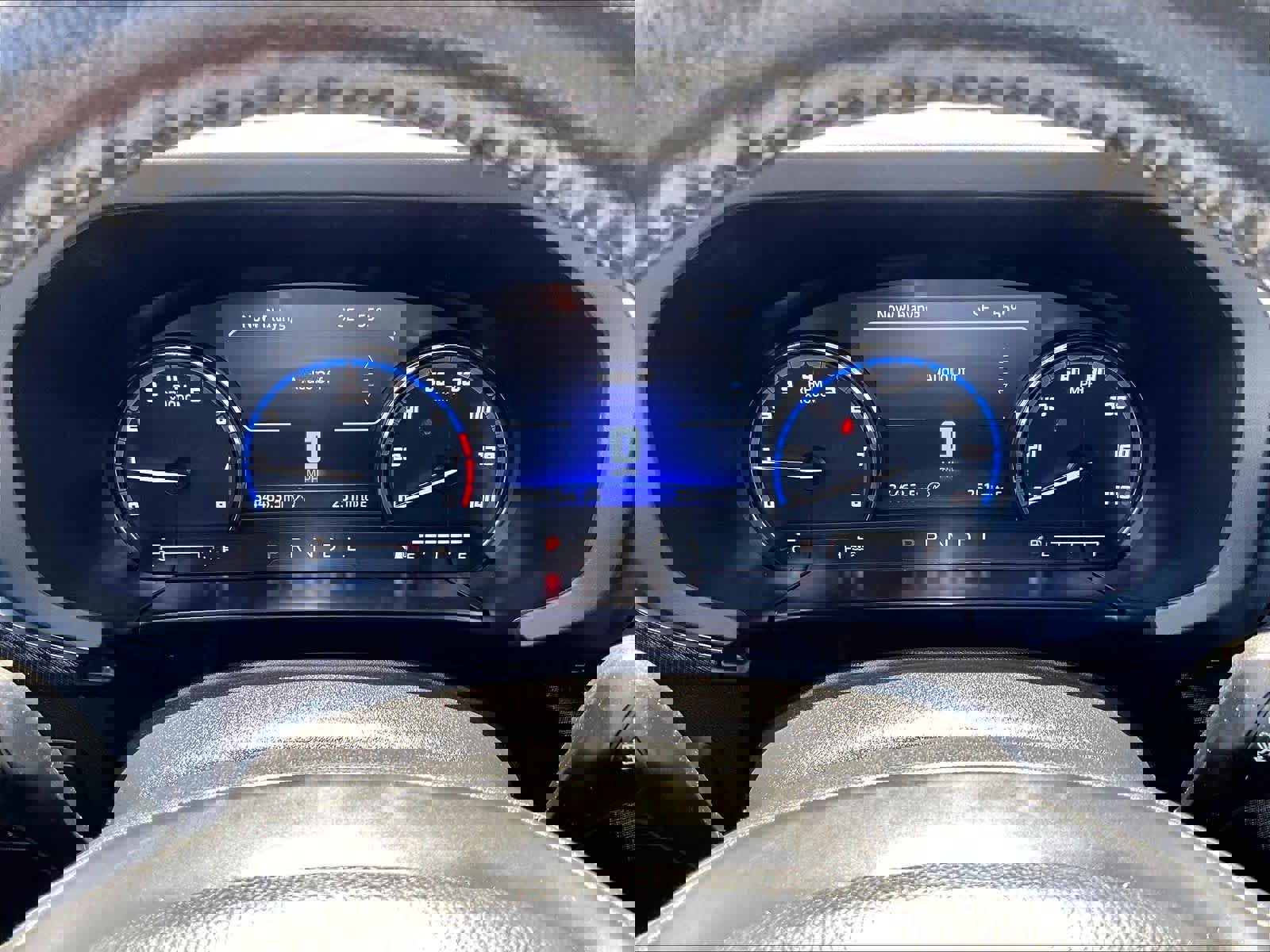 Used 2022 Ford Bronco Sport Outer Banks w/ Tech Package AWD/4WD image 25