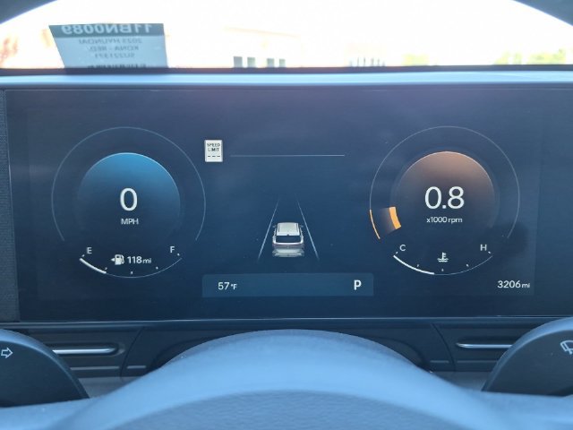 Used 2025 Hyundai Kona SEL FWD image 32