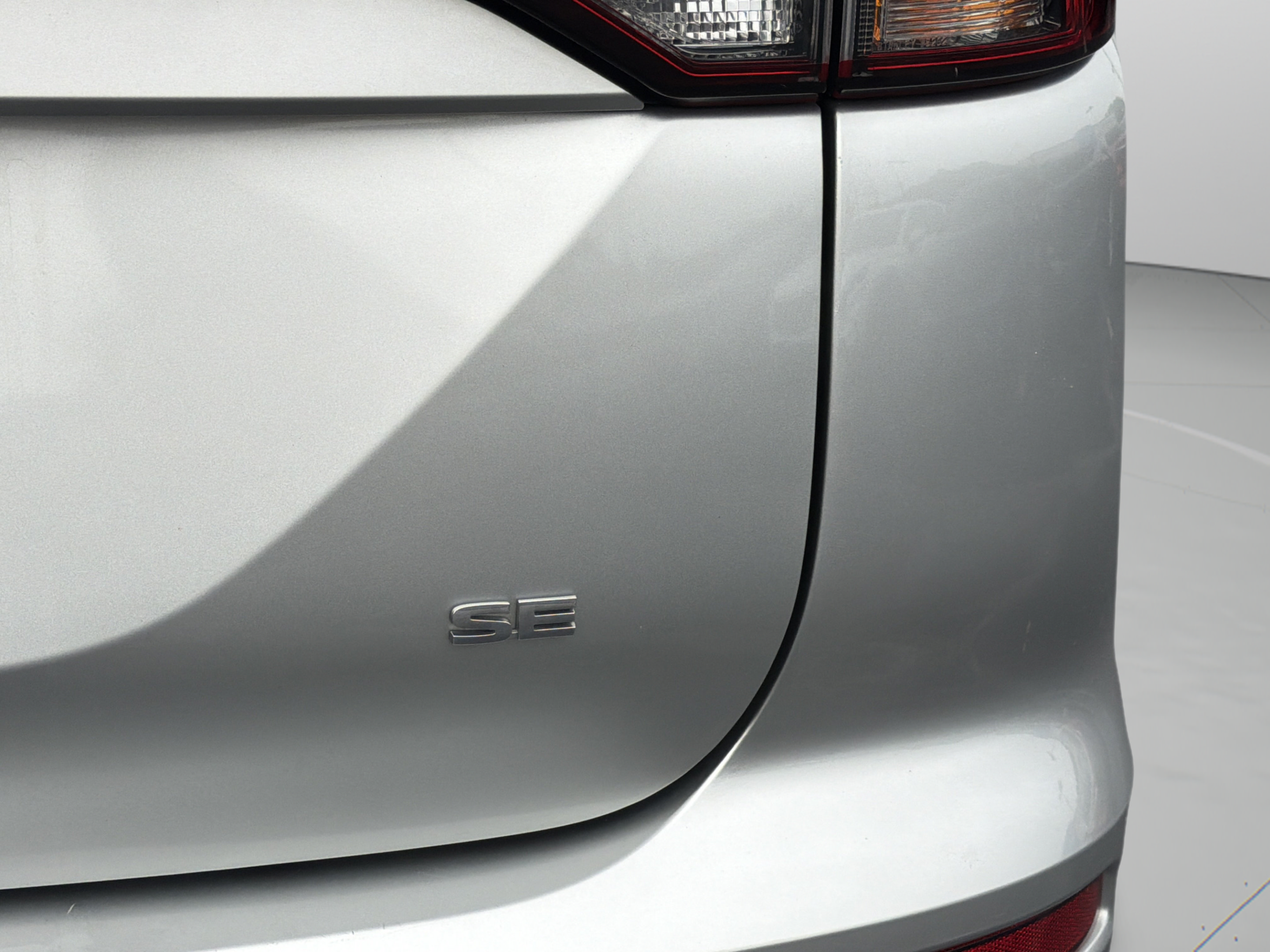Used 2024 Mitsubishi Outlander SE FWD image 24