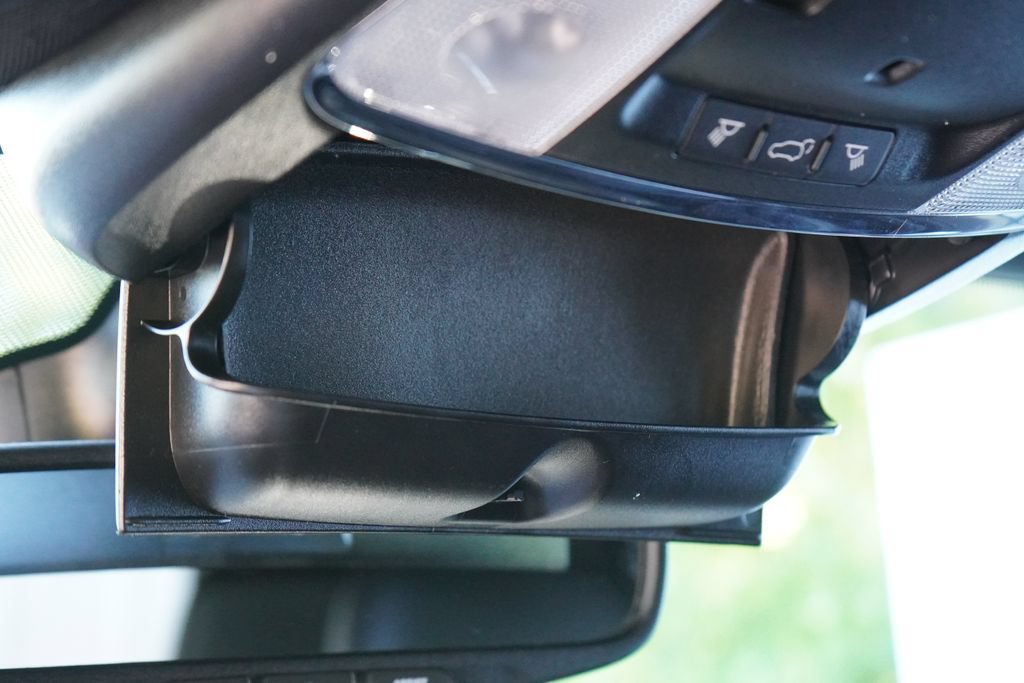 Used 2019 Jeep Grand Cherokee Altitude AWD/4WD image 25