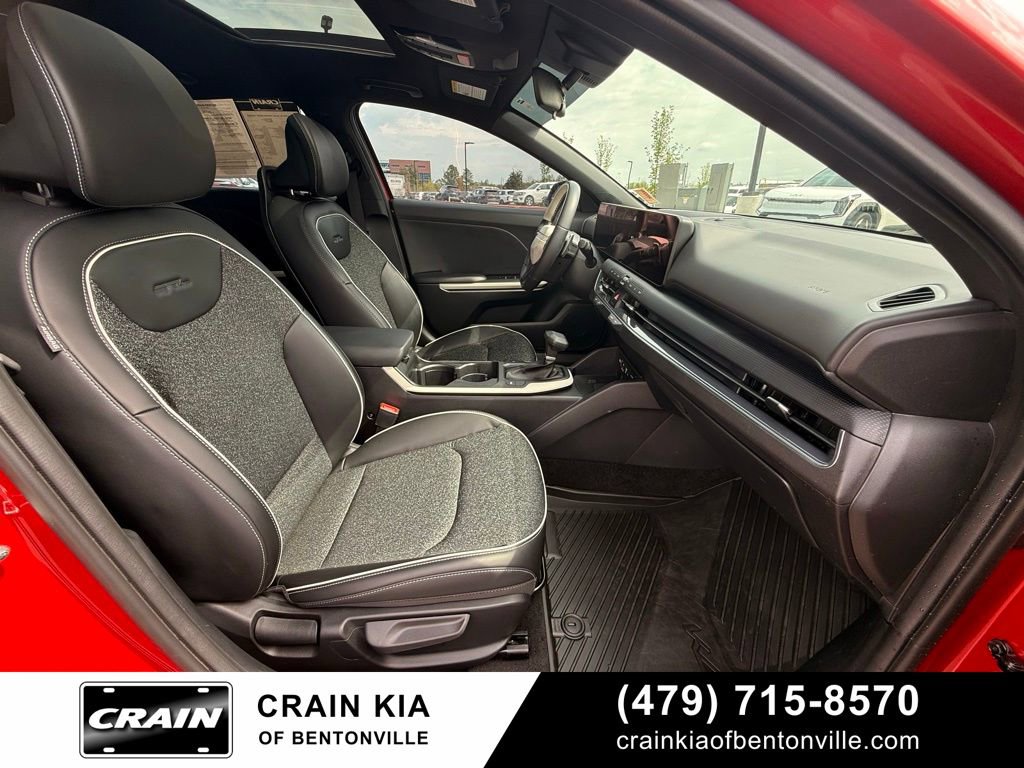Certified 2025 Kia K4 GT-Line w/ GT-Line Sunroof Package FWD image 31