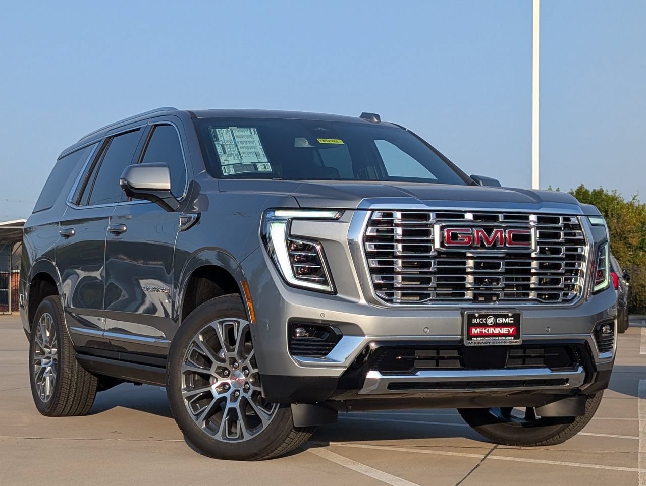 New 2026 GMC Yukon Denali w/ Sun & Power Step Package AWD/4WD image 2