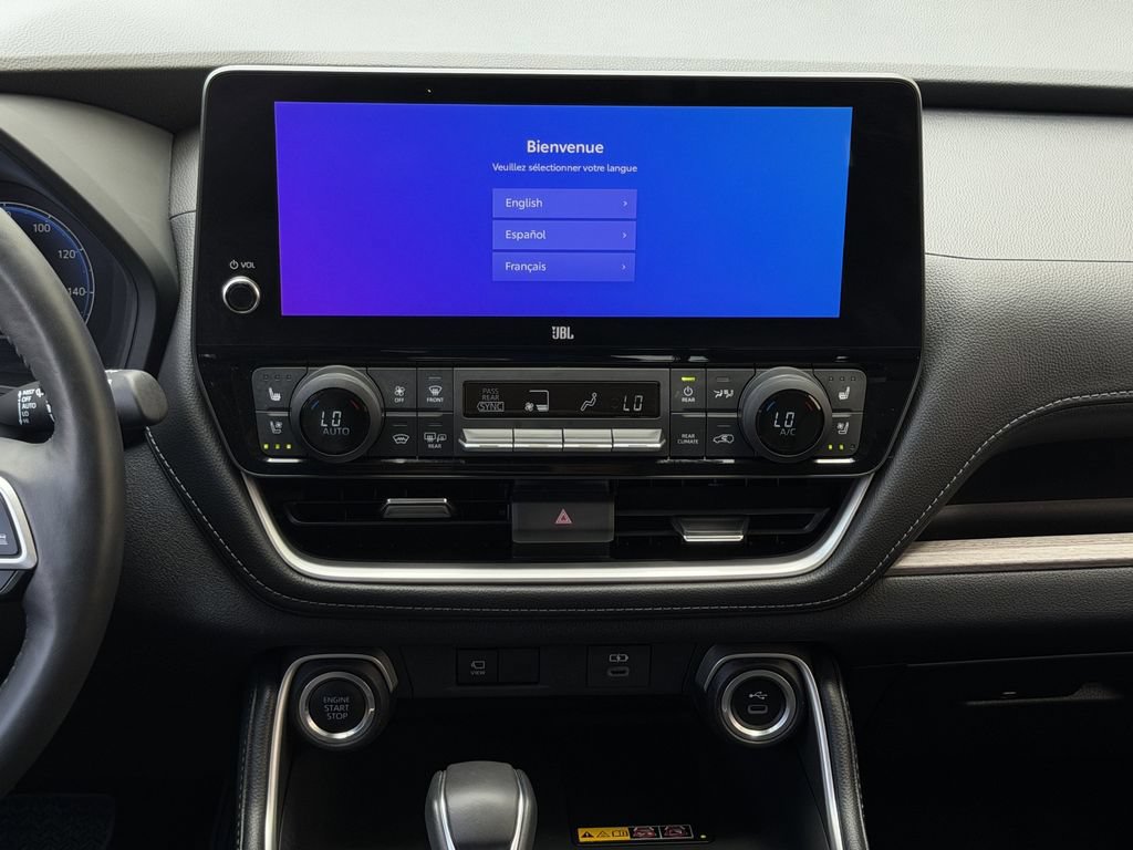 Used 2024 Toyota Grand Highlander FWD image 17