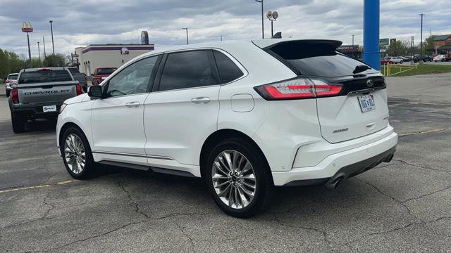 Used 2020 Ford Edge Titanium w/ Equipment Group 301A AWD/4WD image 6