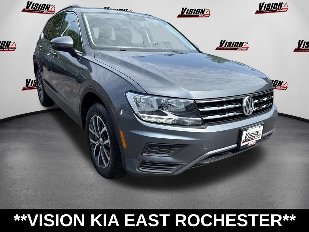 Used 2019 Volkswagen Tiguan SE AWD/4WD image 3