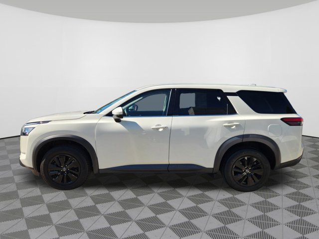Certified 2022 Nissan Pathfinder S w/ Cargo Package AWD/4WD image 5
