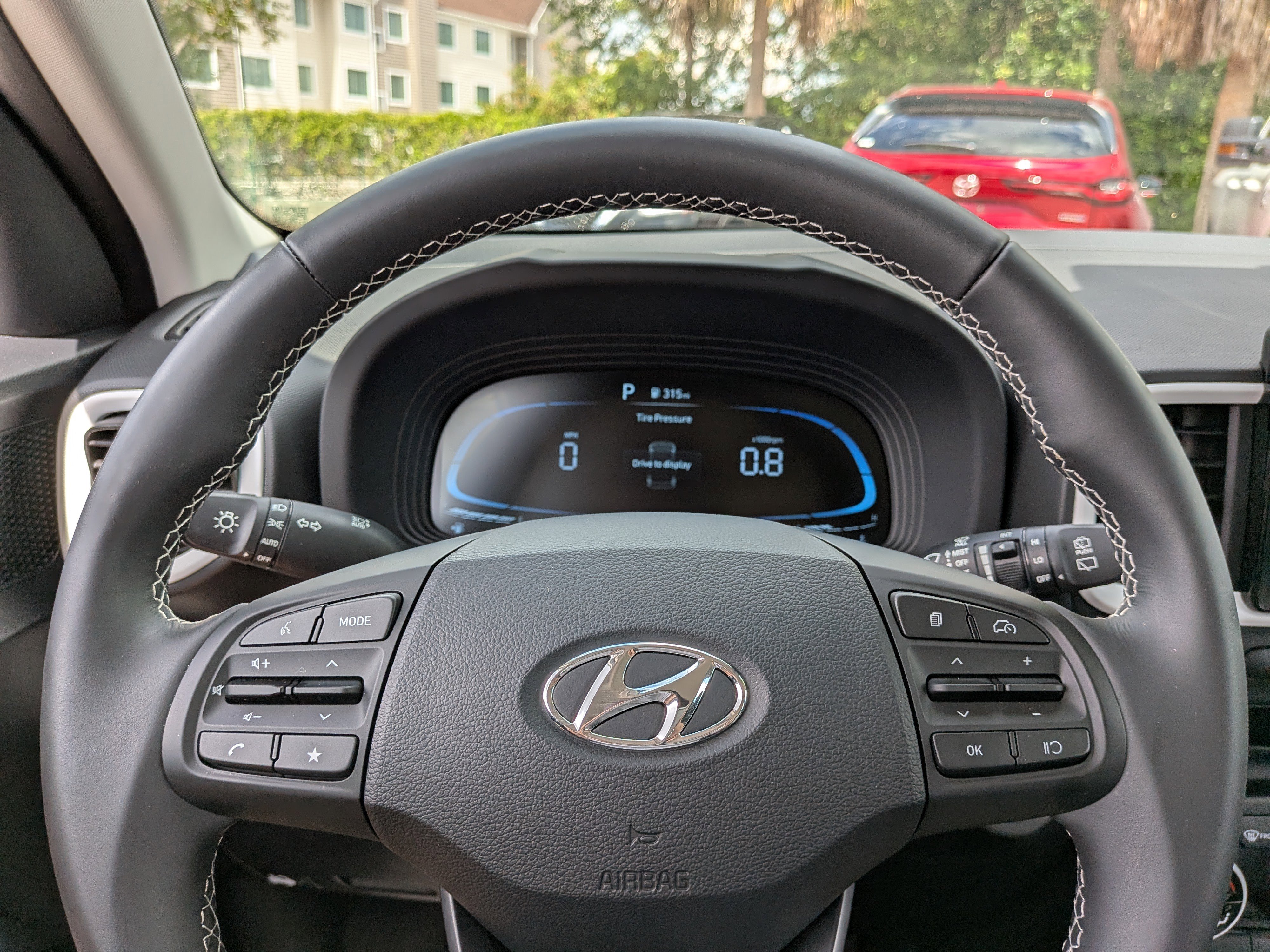 Used 2026 Hyundai Venue SEL FWD image 26