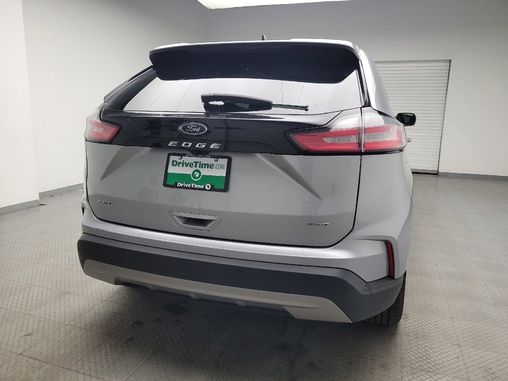 Used 2023 Ford Edge SEL image 7