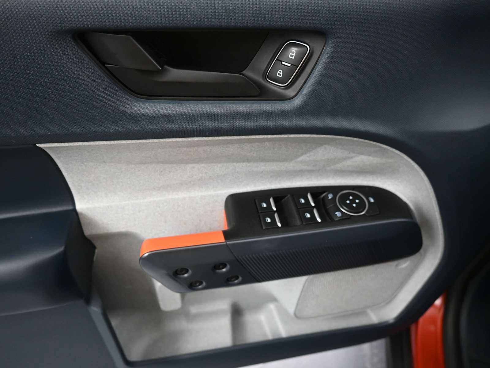 Used 2022 Ford Maverick XLT w/ Equipment Group 300A Standard image 18