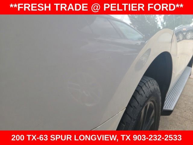 Used 2024 Ford Expedition XLT RWD image 15