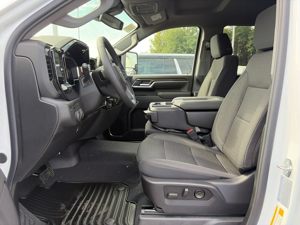 New 2026 Chevrolet Silverado 3500 LT w/ Safety Package AWD/4WD image 13