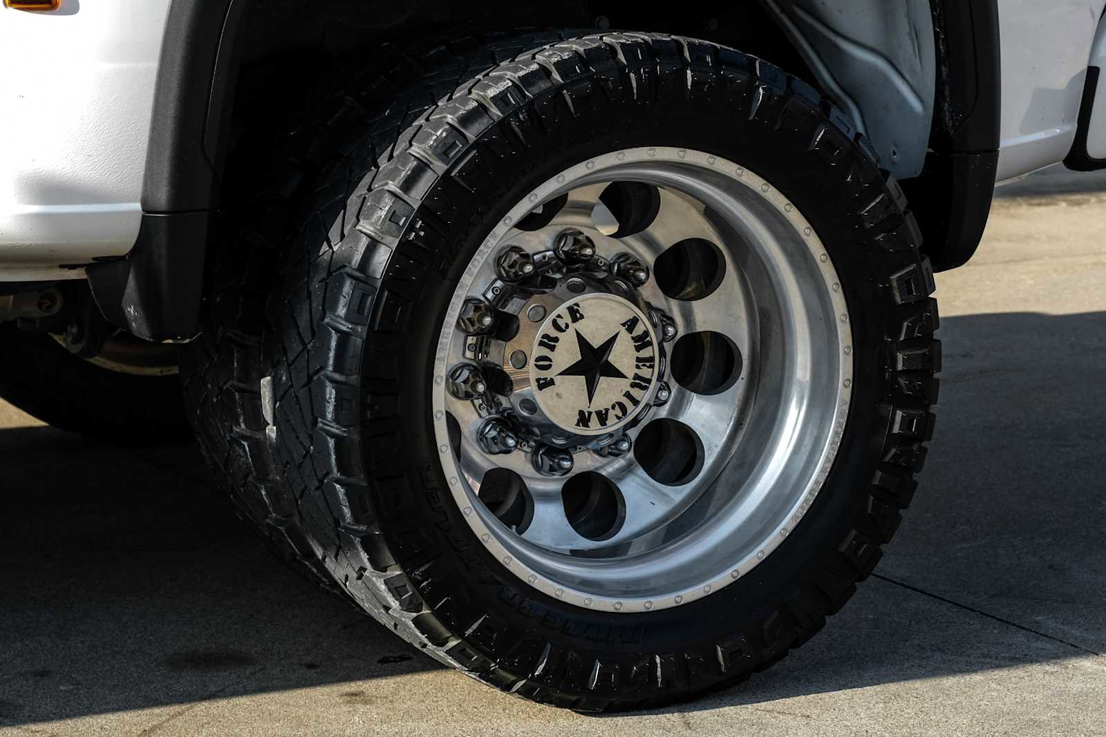 Used 2022 GMC Sierra 3500 Denali w/ Denali Ultimate Package AWD/4WD image 53