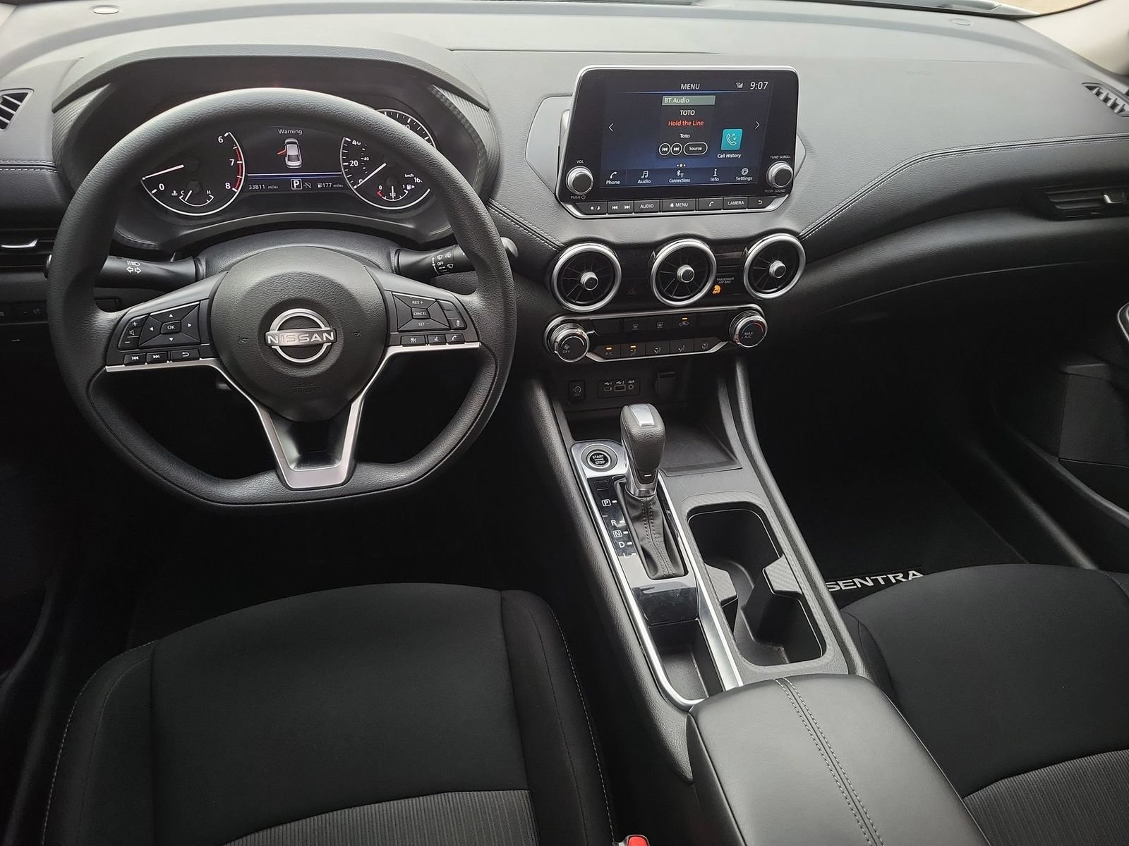 Used 2024 Nissan Sentra SV FWD image 19