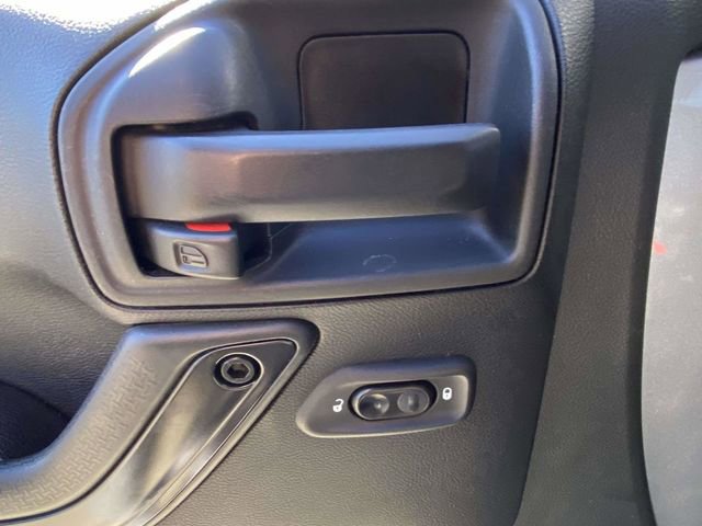 Used 2017 Jeep Wrangler Unlimited Sahara image 16