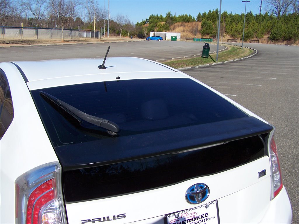 Used 2013 Toyota Prius Two image 21