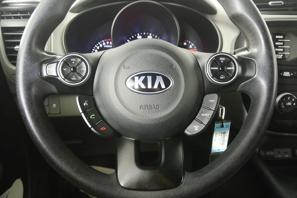 Used 2015 Kia Soul FWD image 17