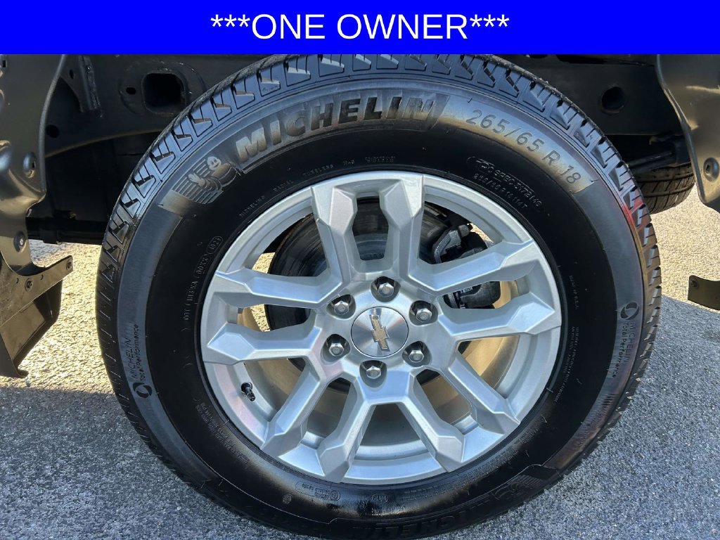 Used 2025 Chevrolet Silverado 1500 LT AWD/4WD image 10