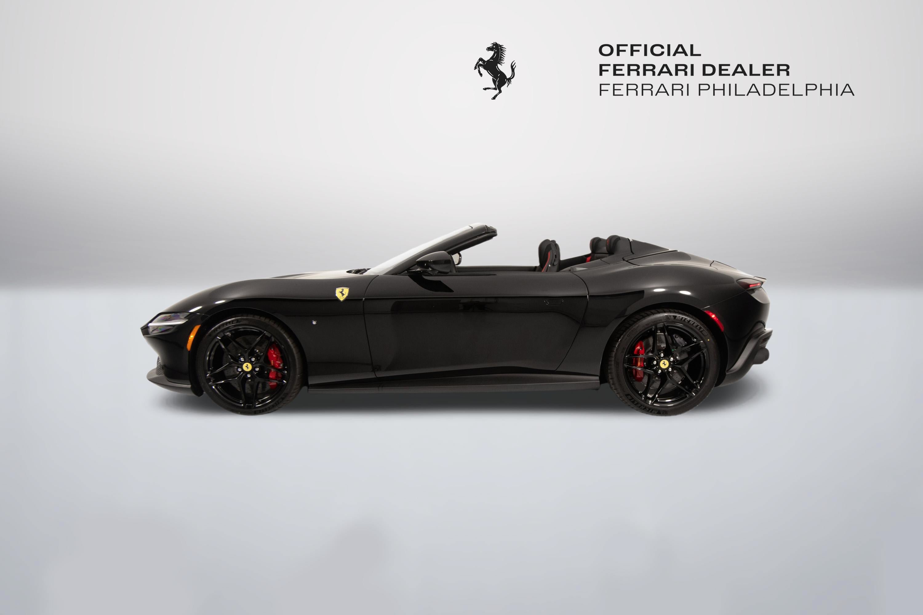 Used 2026 Ferrari Roma Spider RWD image 5